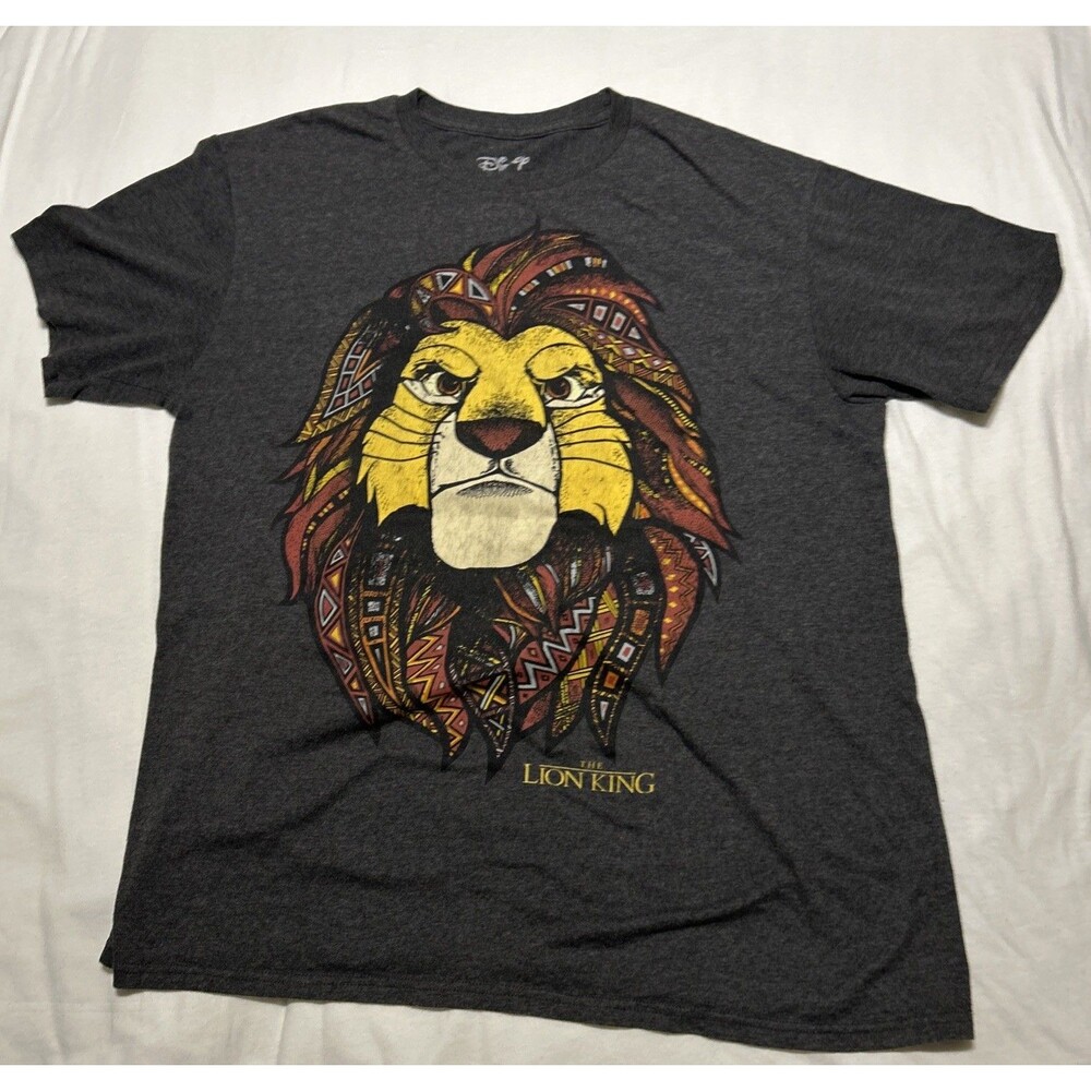 Men’s Retro Style Disney The Lion King Simba Tribal Batik Graphic T-shirt Sz Lg